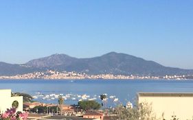 Appart 8 pers vue sur baie - Porticcio